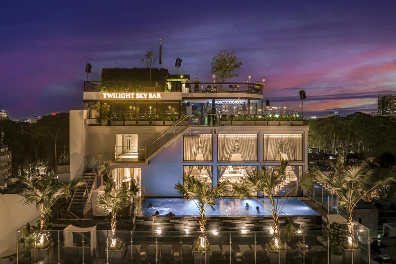 La Siesta Premium Saigon Hotel Ho Chi Minh City Bagian luar foto Twilight Sky Bar